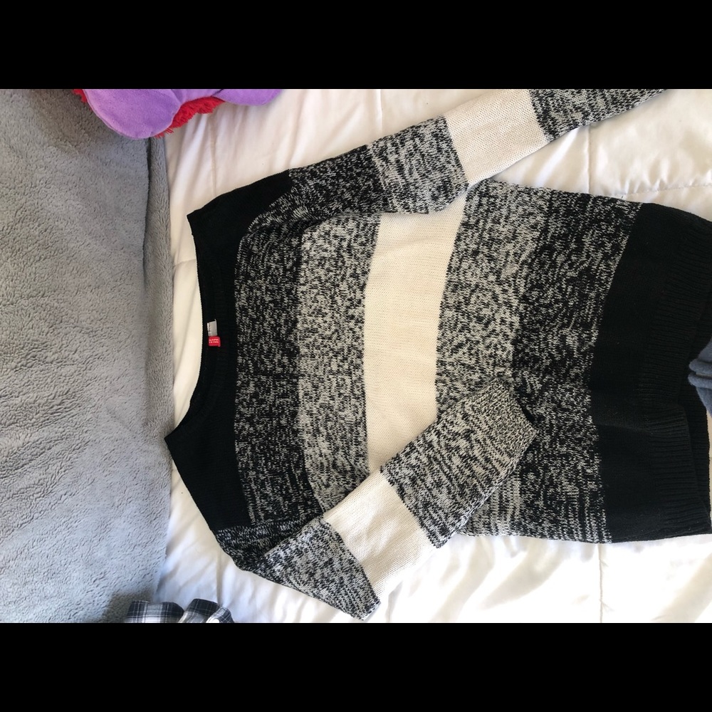 H&M sweater
